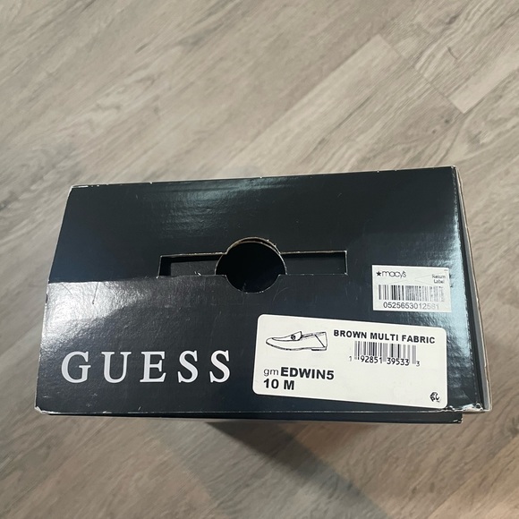 NWT - GUESS CAMO LOAFERS - Picture 5 of 9